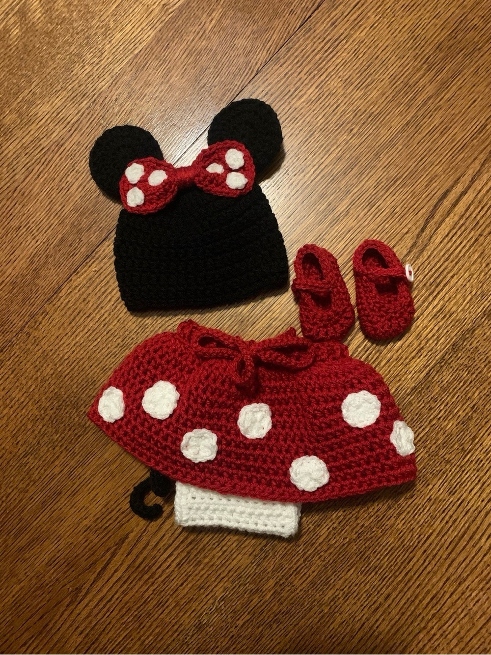 Handmade Kids Black & Red Polka-Dot Crochet Hat and Skirt Set